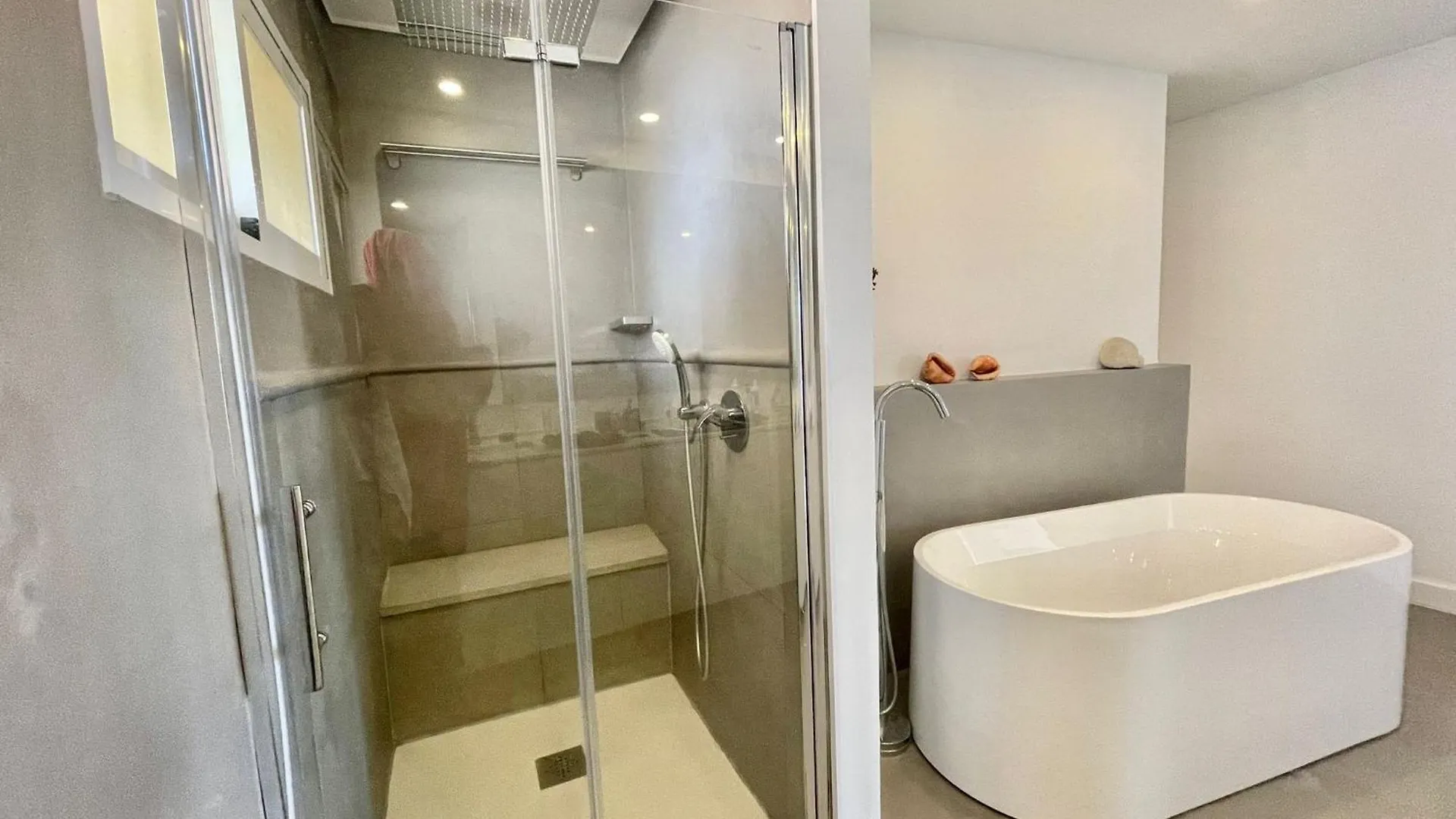 Luxury Rental Benalmadena - 550 M2 Penthouse - Jacuzzi, Golf & Beach 0*,  Spain